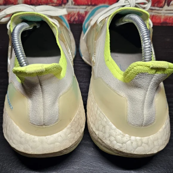 Adidas Ultraboost Multicolor Sneakers - Picture 6 of 10